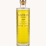 Safranvodka mit 23 Karat Blattgold